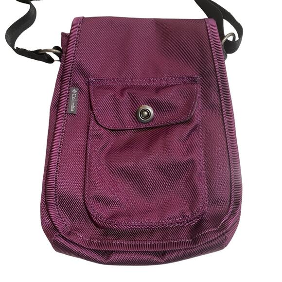Columbia crossbody Azza nylon messenger bag travel hiking bag purse Raspberry - Picture 1 of 12